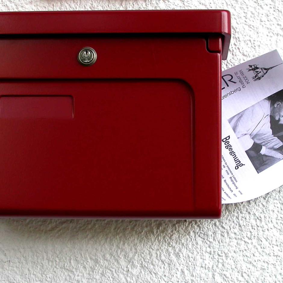Briefkasten (c) Jürgen Damen, Pfarrbriefservice.de