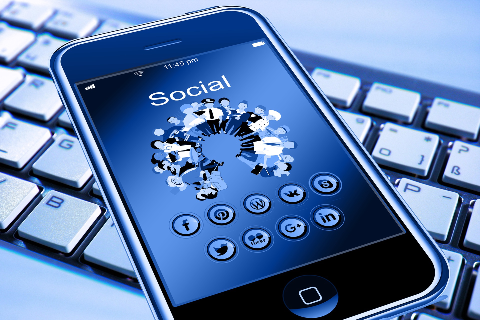 social_Media_Smartphone_Tastatur (c) Gerd Altmann auf pixabay